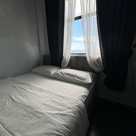 The Room Inn - Pasir Panjang Kampung Kuala Besut Luaran gambar